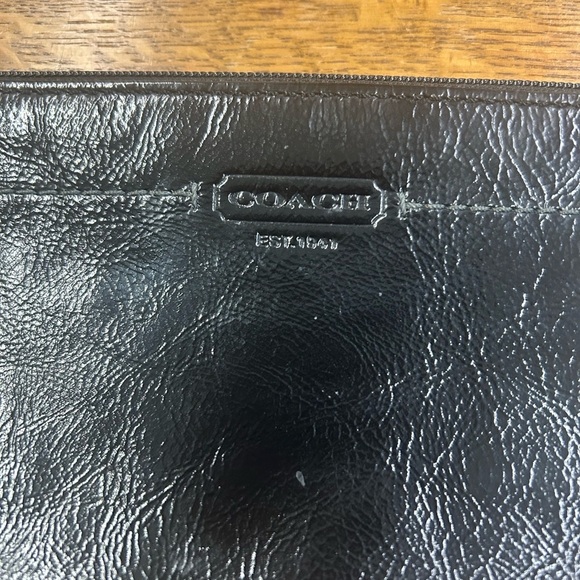 Vintage Coach Black Patent Leather Wristlet - Zipper Closure Wallet - Picture 5 of 10